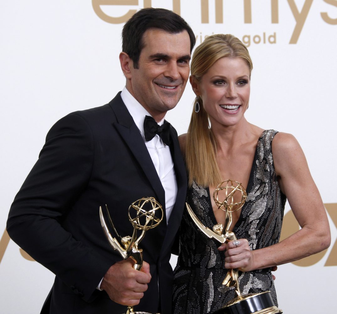 Julie Bowen, right, and Ty Burrell, at the 63rd Annual Primetime Emmy Awards on Sunday, September 18, 2011, at Nokia Theatre, L.A. Live, in Los Angeles, California. (Allen J. Schaben/Los Angeles Times/MCT)