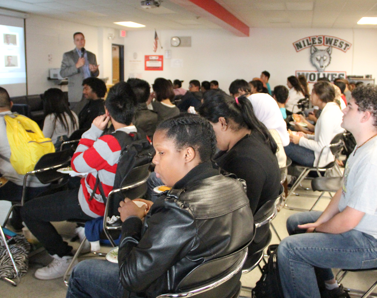 Students gather at this years first Cultural Roundtable.