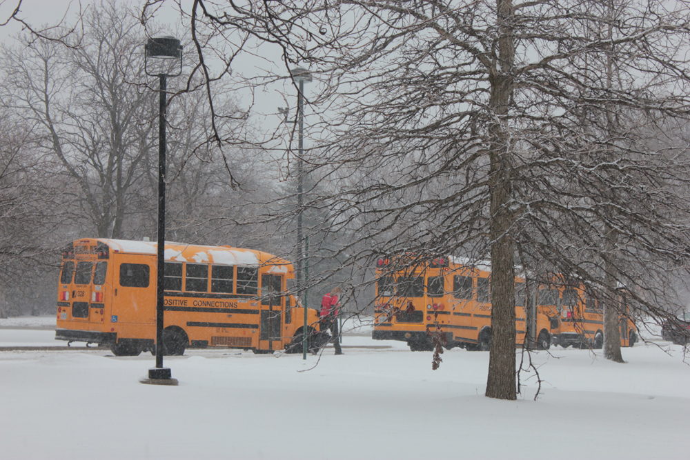 District 219 Contracts New Bus Companies