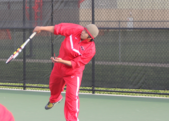 Boys Varsity Tennis Crushes Niles North 6-1