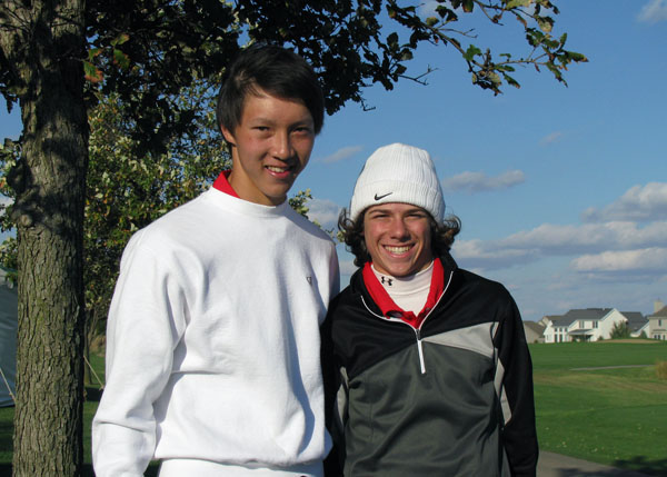 Senior Nate Lee and sophomore Skylar Levine at the state gold tournament. Photo courtesy of the Lee family