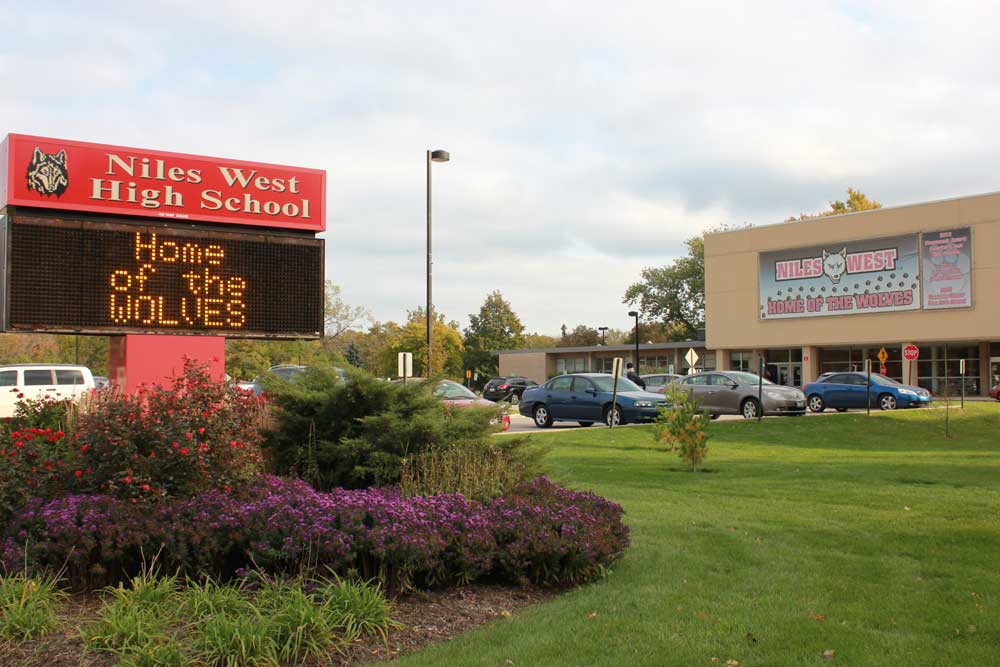 Niles West to Host Forum; Niles North Student will no longer attend D219