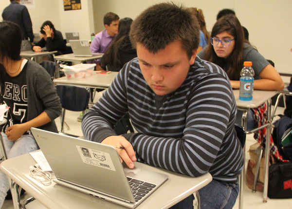 Digital Literacy Program Piloted as a Graduation Requirement