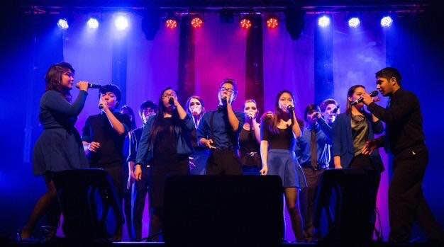 During Singstrong Chicago, an a cappella festival that raises money for Alzheimer's research, all three groups from Niles West and surrounding high schools compete in the high school division competition. 