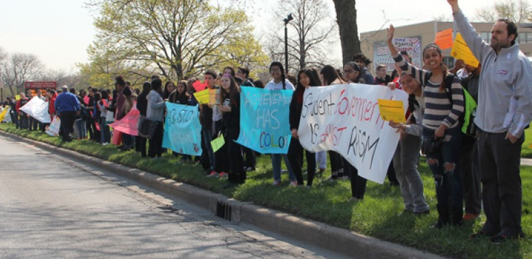 Niles+West+Hosts+Second+Stand+Against+Racism+Event