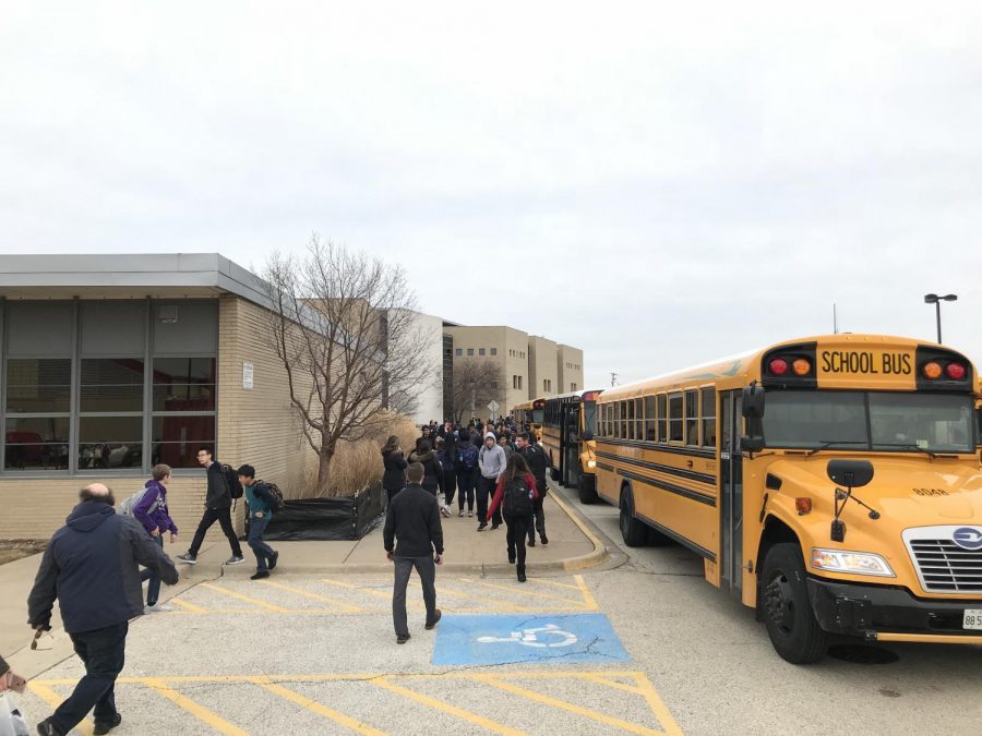Niles North students evacuated to Niles West following a bomb threat to their school on Wed., Feb. 21. Photo by Vinny Bellissimo.