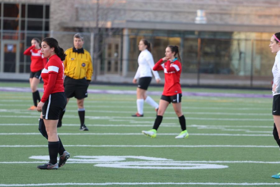 Senior Aila Durakovic cooling down after the offensive play.
