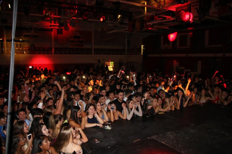 Students enjoying their time dancing to the music at homecoming.