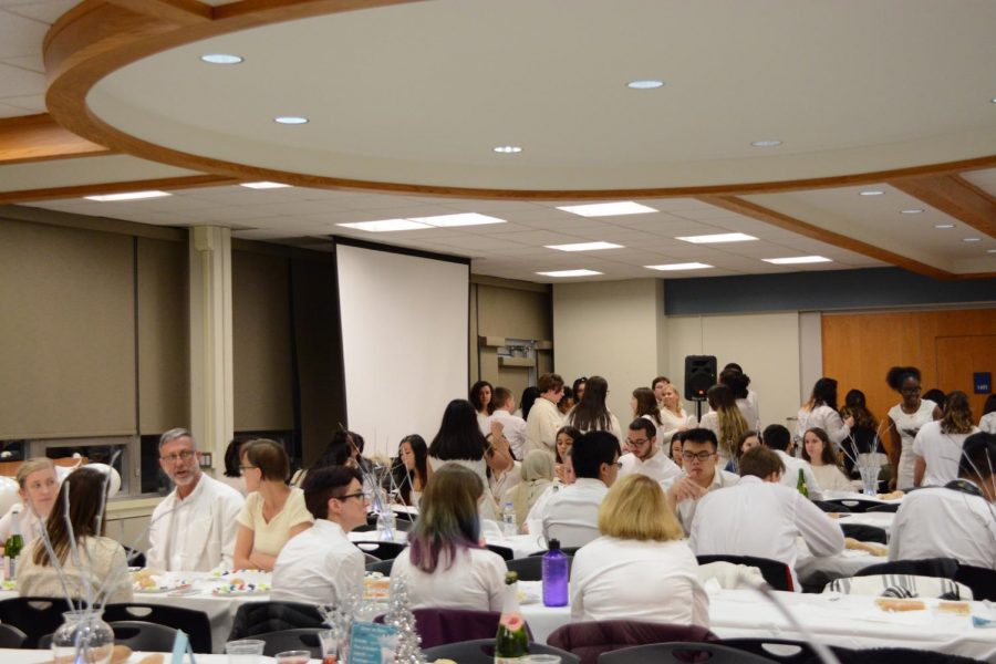 Niles West and Niles Norths French clubs hosted diner en blanc together on Friday, November 8, 2019. 