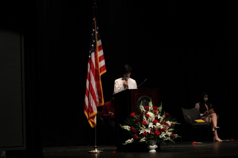 Senior NHS President Richard Chen delivering his speech to fellow classmates. 