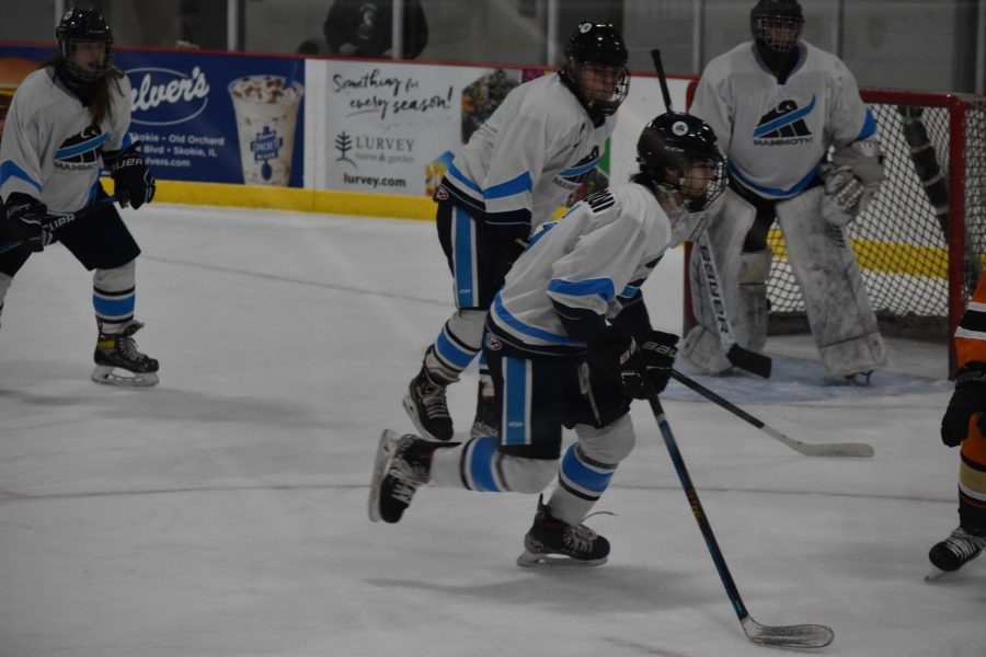 Max Schwartz and his teammates followed the puck into the defensive zone. 