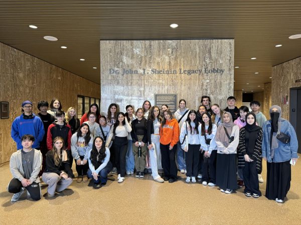 Navigation to Story: Niles West Anatomy Classes Take a Trip to the Cadaver Lab