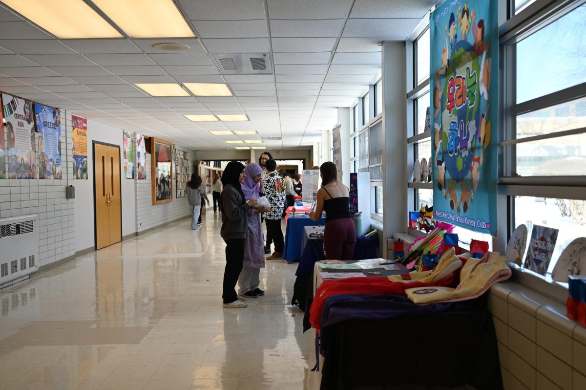 A global street fest was held on Monday, Jan. 26 to kick off international week. Cultural clubs represented themselves through clothing, food and art. Community partners were also represented at the fest. 